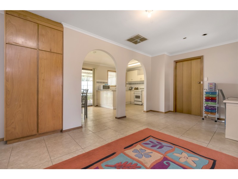 12 Nankeen Street, Modbury Heights SA 5092