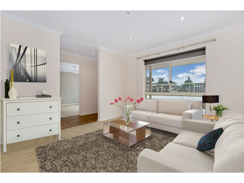 2/115  Kesters Road, Para Hills West SA 5096