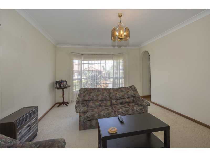 1/4 Whitmore Street, Redwood Park SA 5097