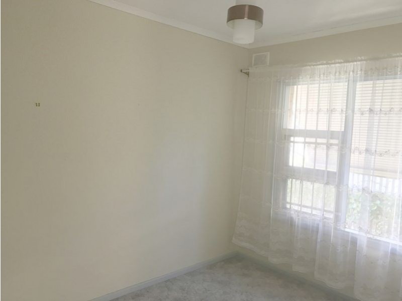 205 Wright Road, Valley View SA 5093