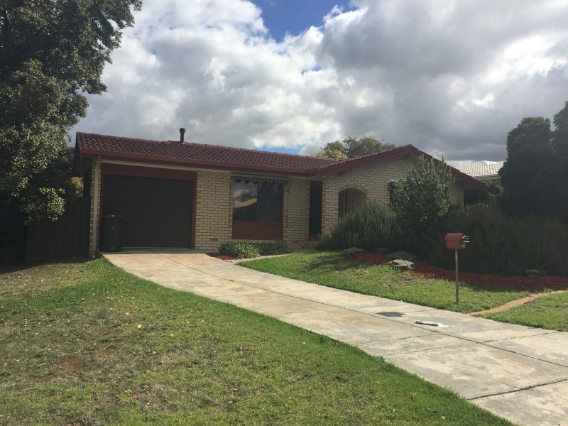 8 Phoebe Avenue, Modbury Heights SA 5092