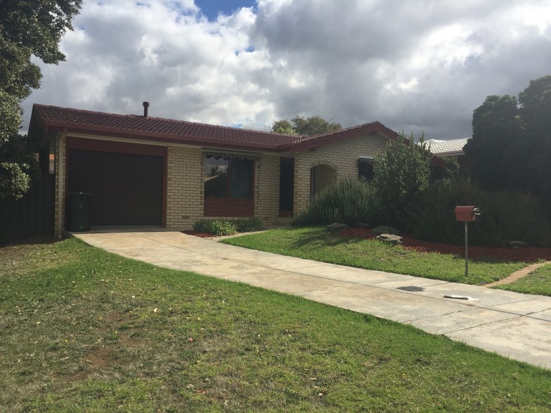 8 Phoebe Avenue, Modbury Heights SA 5092