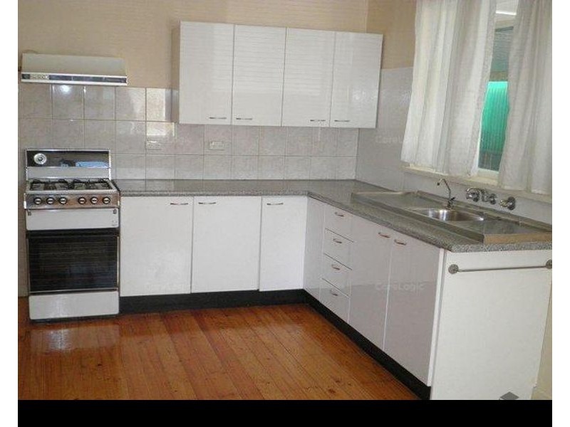 15 Dewer Avenue, Ridgehaven SA 5097