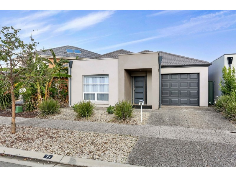 15 Mapleton Circuit, Mawson Lakes SA 5095