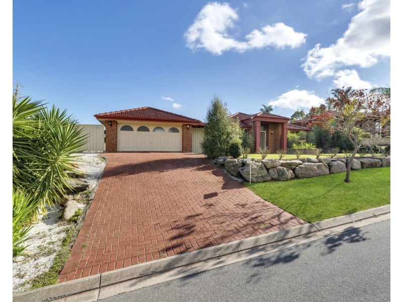 3 Greenfinch Court, Wynn Vale SA 5127