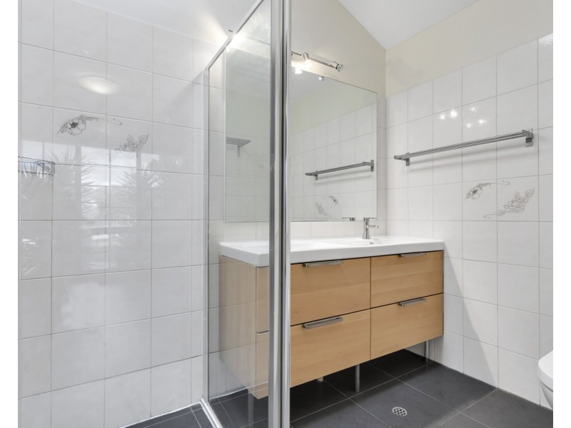 3 Greenfinch Court, Wynn Vale SA 5127