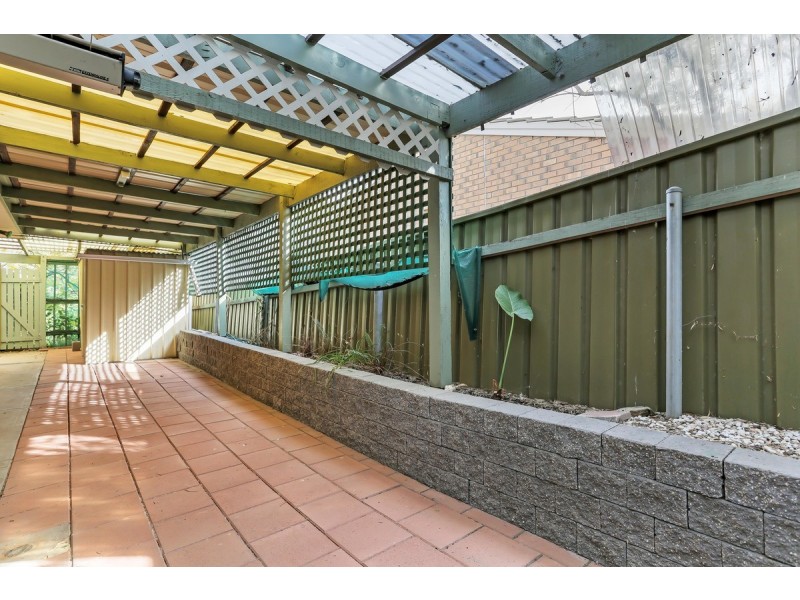 8 Scarborough Road, Wynn Vale SA 5127