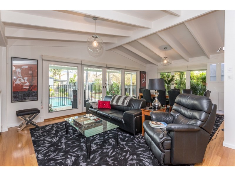 11 Carlton Street, Highgate SA 5063