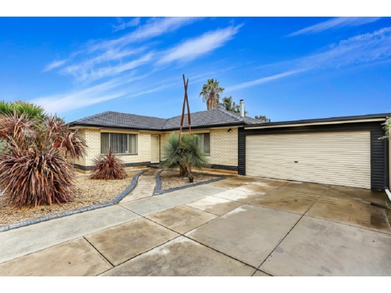 7 Waterford Street, Salisbury Downs SA 5108