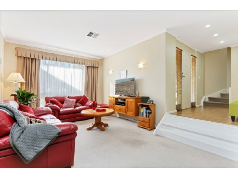 42 Littler Drive, Fairview Park SA 5126