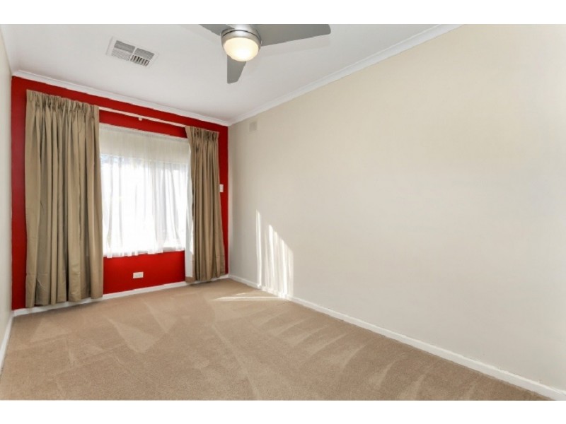 42 Littler Drive, Fairview Park SA 5126