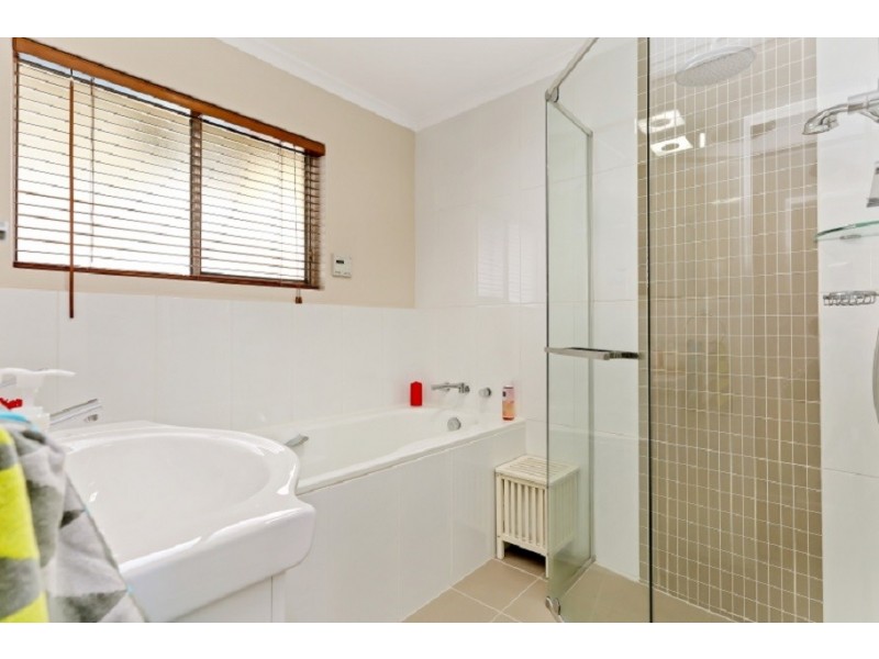 42 Littler Drive, Fairview Park SA 5126