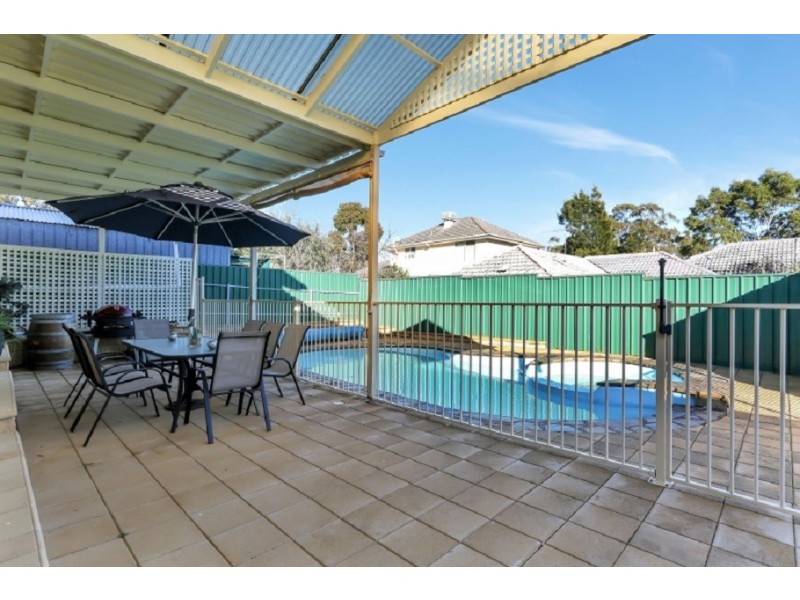 42 Littler Drive, Fairview Park SA 5126