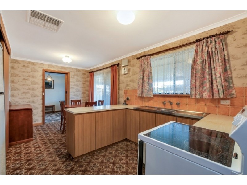 38 McEwin Avenue, Redwood Park SA 5097