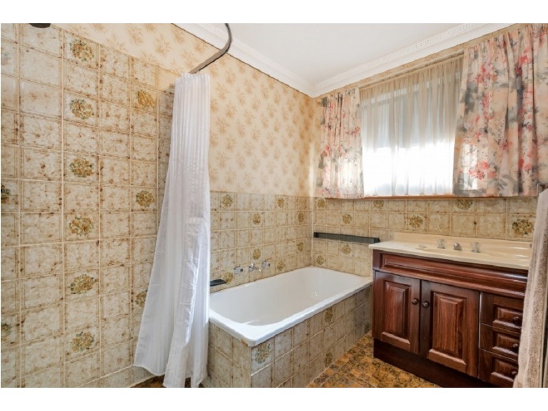 38 McEwin Avenue, Redwood Park SA 5097