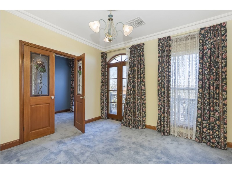 11 Rochester Crescent, Golden Grove SA 5125