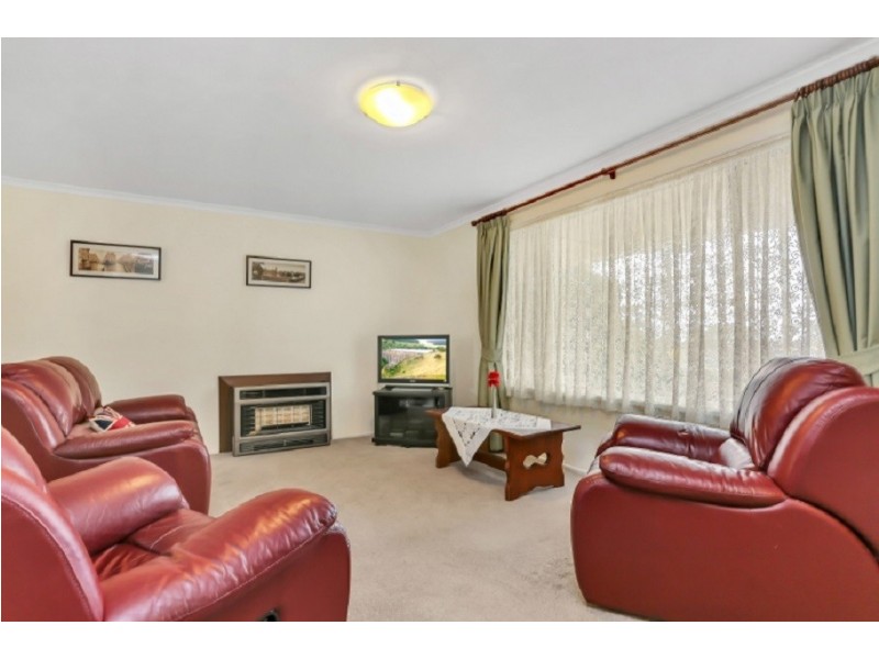 19 Hoylake Crescent, Fairview Park SA 5126