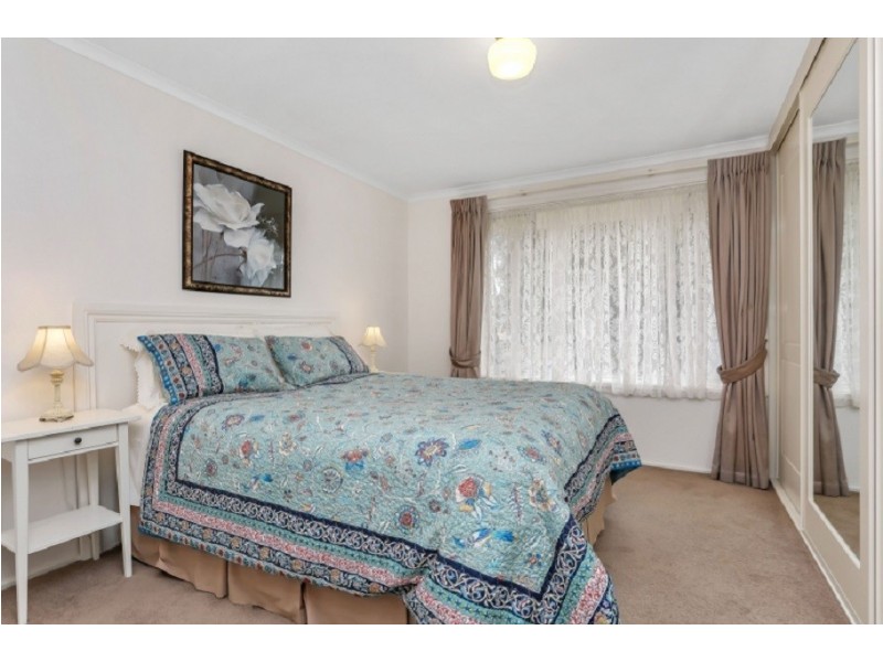 19 Hoylake Crescent, Fairview Park SA 5126