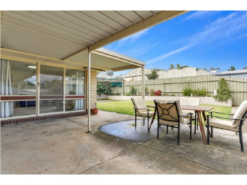 19 Hoylake Crescent, Fairview Park SA 5126