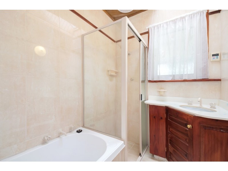 33 The Driveway, Holden Hill SA 5088