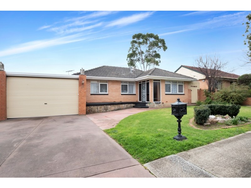 33 The Driveway, Holden Hill SA 5088