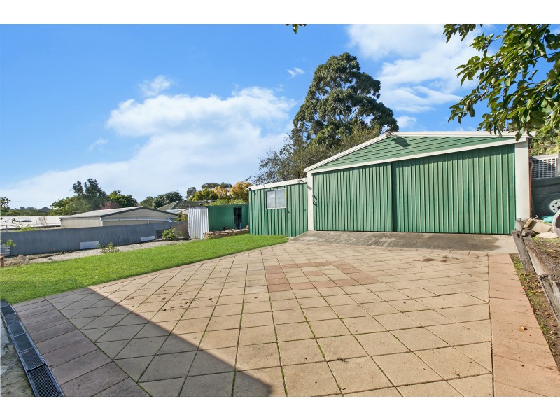 13 Highland Drive, Ridgehaven SA 5097