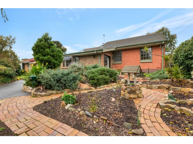 15 Heather Drive, Ridgehaven SA 5097