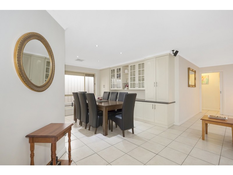 2 Phyllis Court, Wynn Vale SA 5127