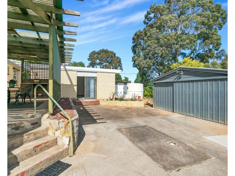 14 Euroa Avenue, Banksia Park SA 5091