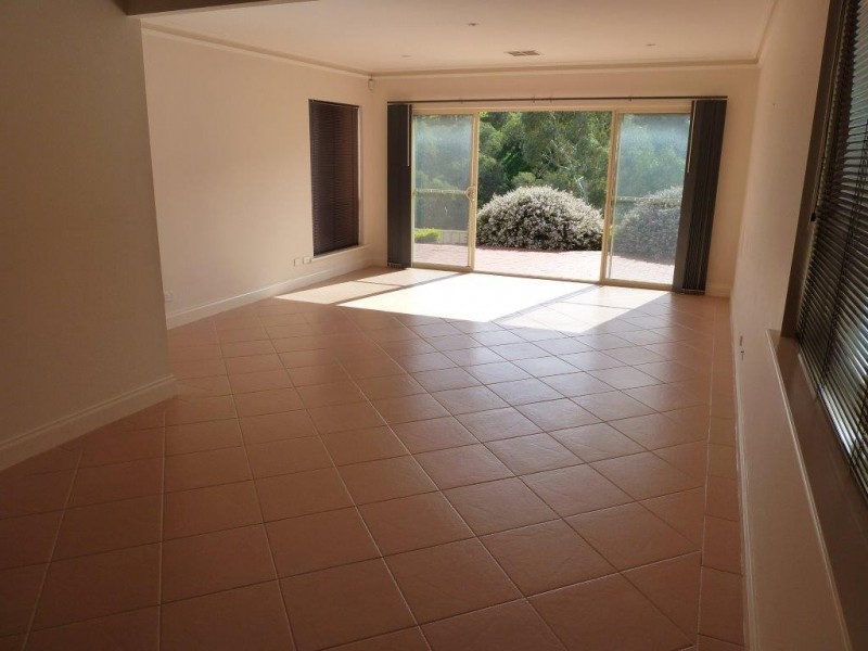 8b Pendeen Street, Golden Grove SA 5125