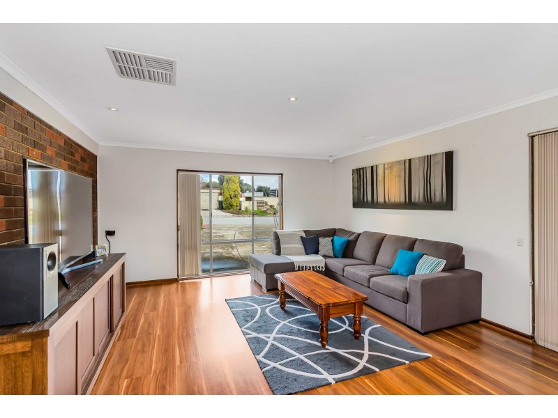 4 Moonyan Street, Surrey Downs SA 5126