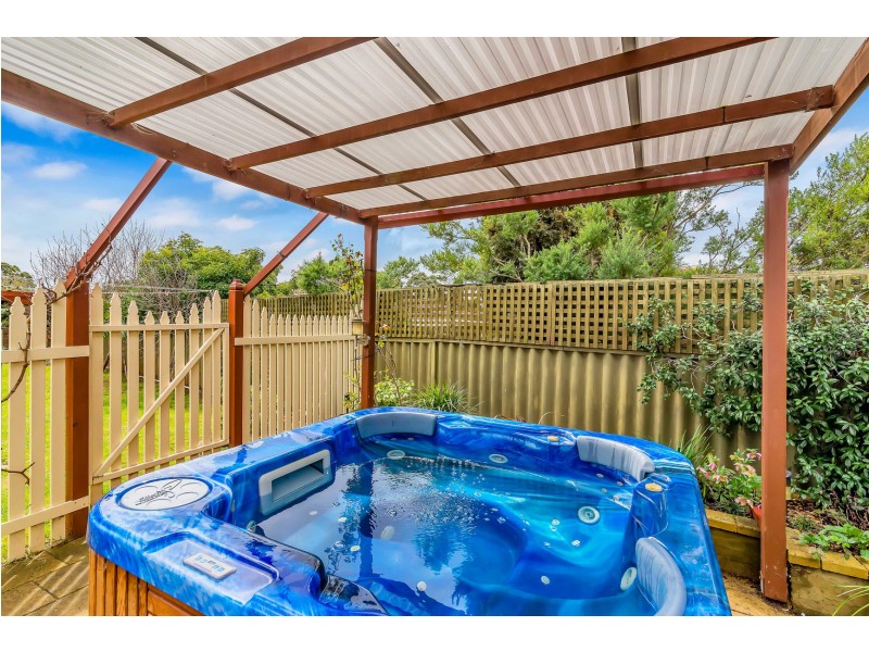 4 Moonyan Street, Surrey Downs SA 5126