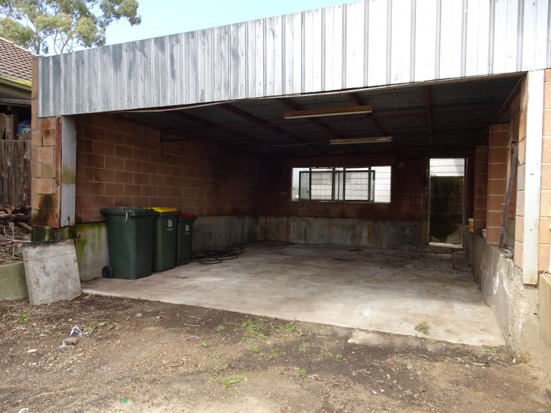 5 Cremin Street, Fairview Park SA 5126