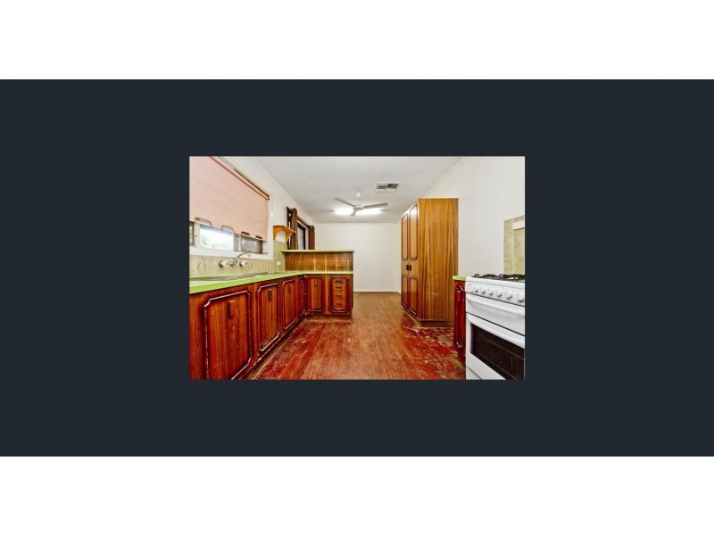 5 Cremin Street, Fairview Park SA 5126