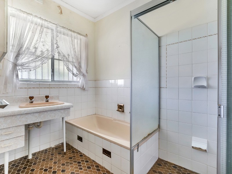 21 Pompoota Road, Hope Valley SA 5090