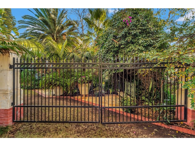 8 Burton Street, Modbury SA 5092