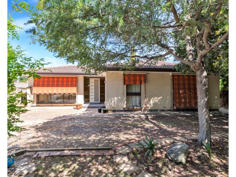 1 Naturi Court, Ridgehaven SA 5097