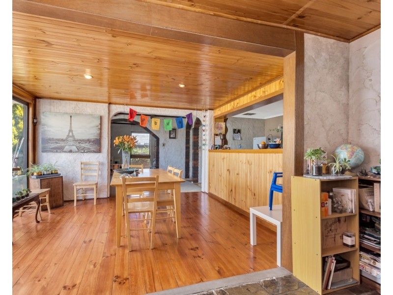 1 Naturi Court, Ridgehaven SA 5097