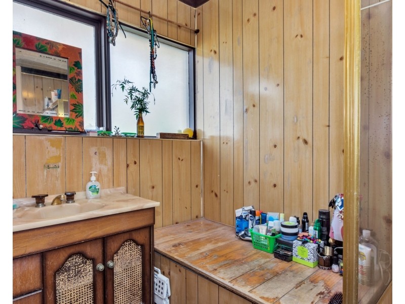 1 Naturi Court, Ridgehaven SA 5097