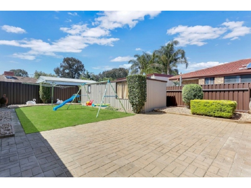 2 Manx Court, Paralowie SA 5108