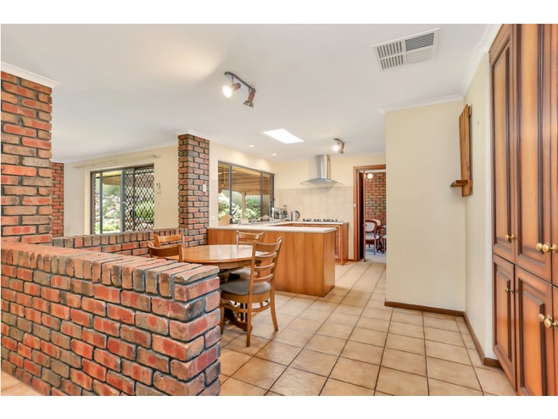 4 Finch Court, Modbury Heights SA 5092