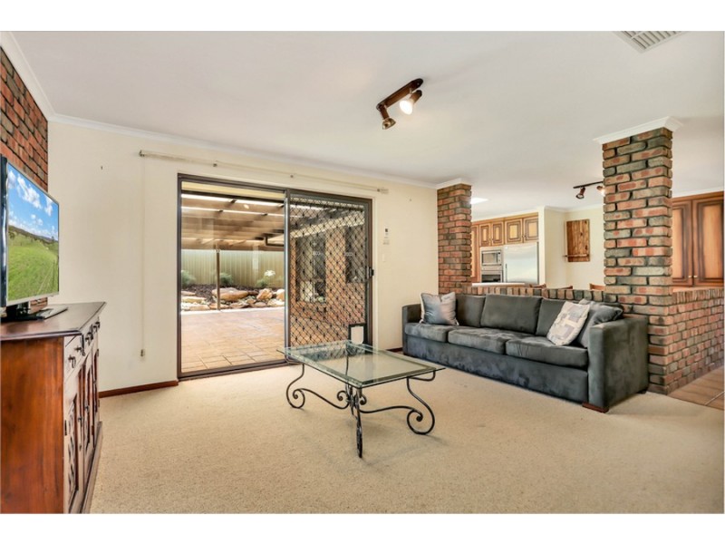 4 Finch Court, Modbury Heights SA 5092