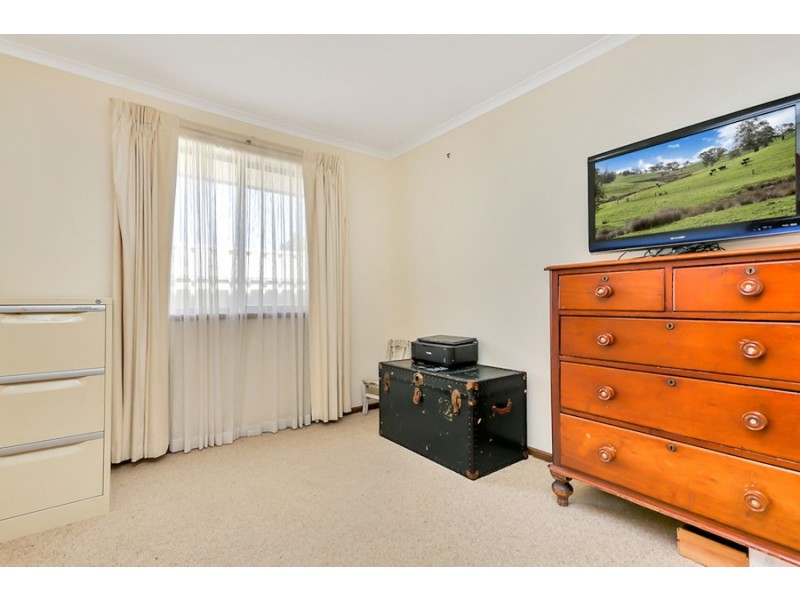 4 Finch Court, Modbury Heights SA 5092