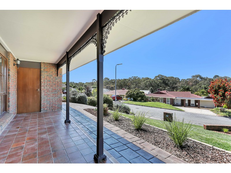 4 Finch Court, Modbury Heights SA 5092