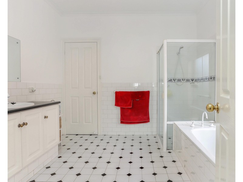 13 Marwick Court, Greenwith SA 5125