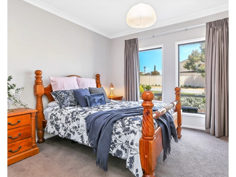 42 Settlers Hill Drive, Golden Grove SA 5125