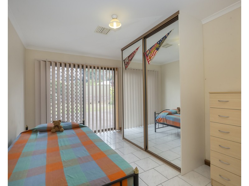 17 Sandpiper Court, Modbury Heights SA 5092