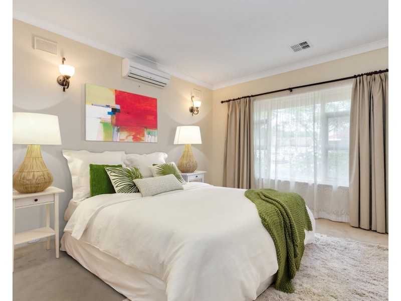 7 Jeff Street, Para Vista SA 5093