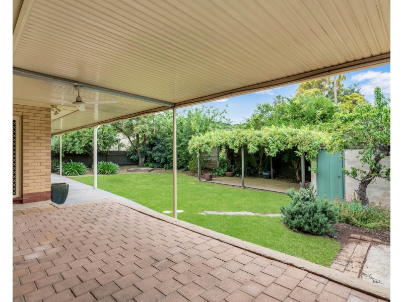 7 Jeff Street, Para Vista SA 5093