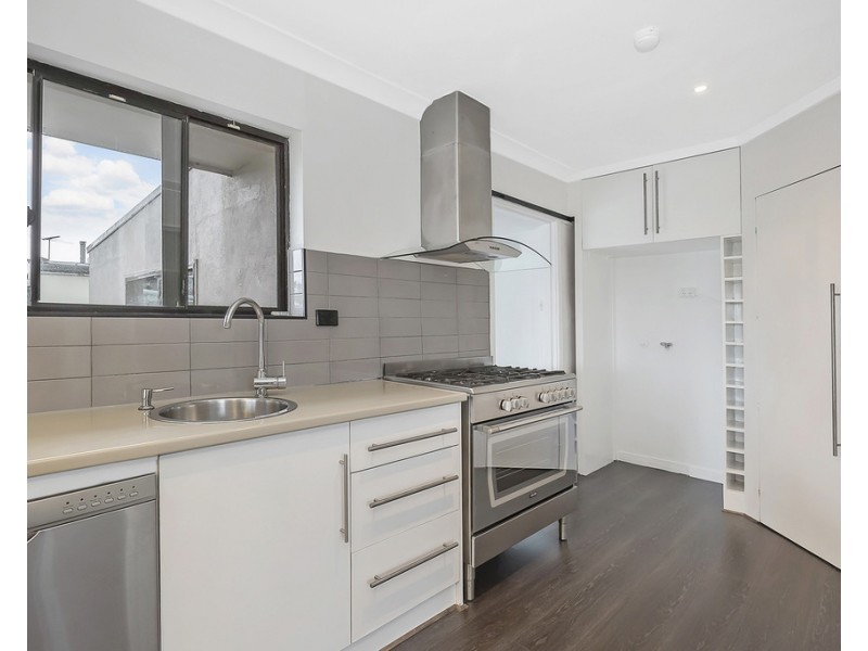 12 Redhill Road, Para Vista SA 5093